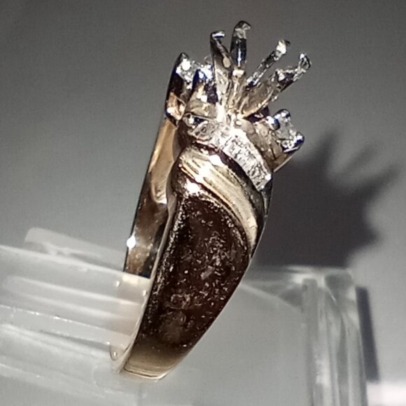 14Kt Yellow Gold 1/3-Carat Diamond 5mm Round Semi-Mount Marriage Ring - Picture 4 of 6